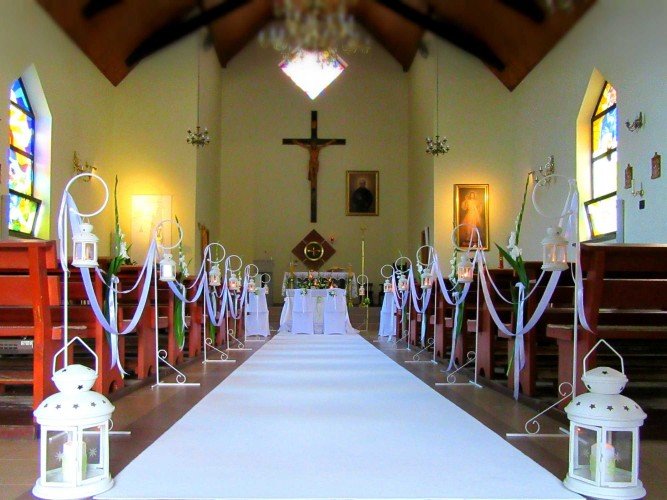 Wystrój kościoła na ślub okolice herb metalowe lampiony