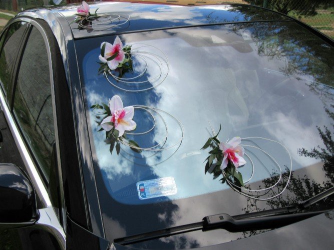 dekoracje auta na ślub Janów